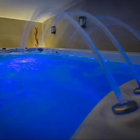 Solski, Luxe, Jacuzzi, Piscine, Sauna, Cinéma Avec Majordome Chalet *