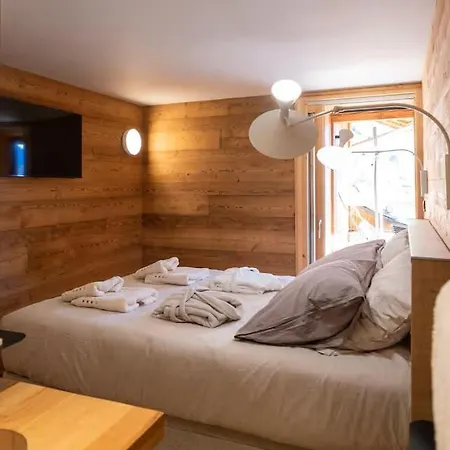 Chalet Solski, Luxe, Jacuzzi, Piscine, Sauna, Cinéma Avec Majordome