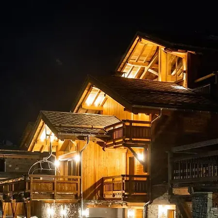 Solski, Luxe, Jacuzzi, Piscine, Sauna, Cinéma Avec Majordome *