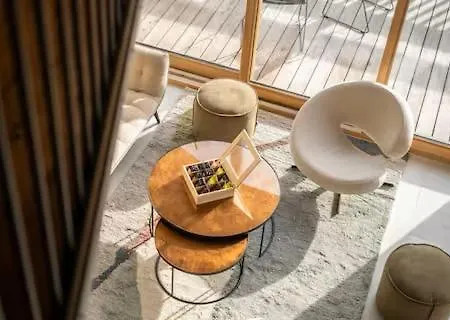 Solski, Luxe, Jacuzzi, Piscine, Sauna, Cinema Avec Majordome シャレー レ・デュー・アルプ